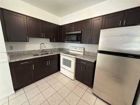 1620 NW 52nd Ave, Lauderhill, FL 33313