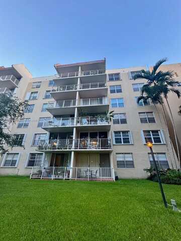 13120 SW 92nd Ave, Miami, FL 33176