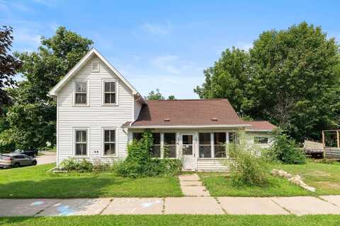 222 W Decker St, Viroqua, WI 54665