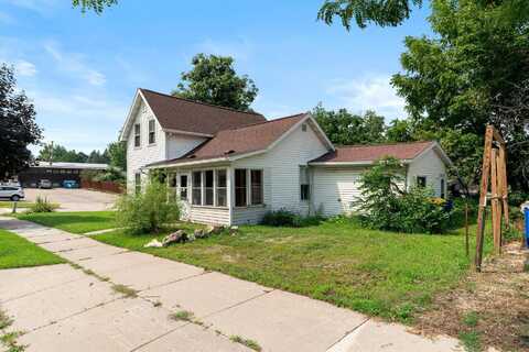 222 W Decker St, Viroqua, WI 54665