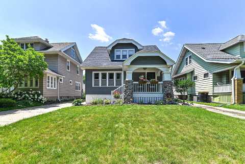 335 N 68th St, Wauwatosa, WI 53213