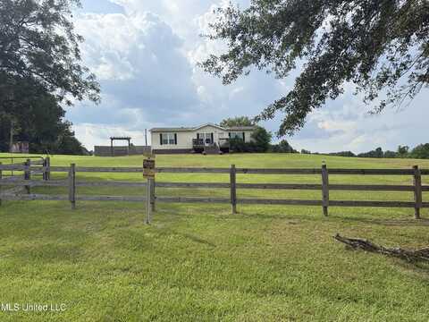 1097 Bethesda Road, Hazlehurst, MS 39083