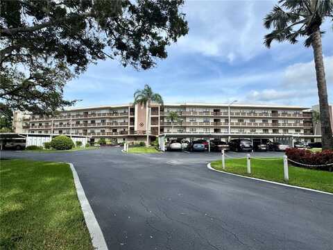 8199 TERRACE GARDEN DRIVE N, Saint Petersburg, FL 33709