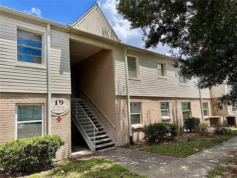 7210 N MANHATTAN AVENUE, TAMPA, FL 33614