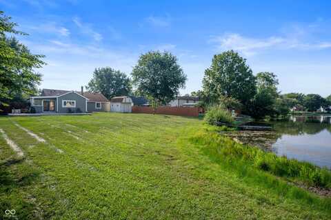 8596 Castle Farms Road, Indianapolis, IN 46256