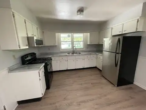 1200 N Richfield Lane N, Avon, IN 46123
