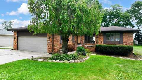 49300 Bayshore, New Baltimore, MI 48047