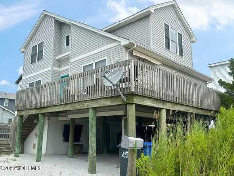 2556 1st Avenue, Stafford Township, NJ 08050