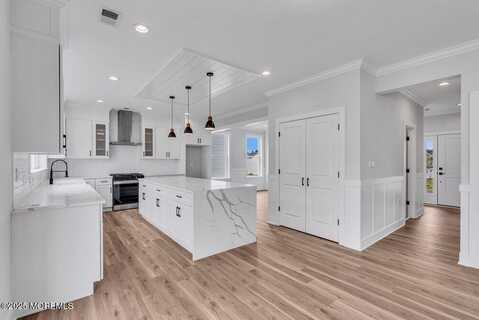 2041 Broadway Boulevard, Toms River, NJ 08757