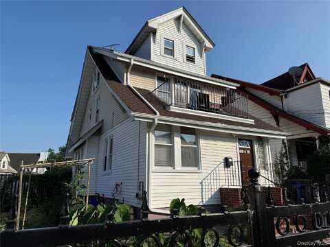 16144 86th Avenue, Jamaica, NY 11432