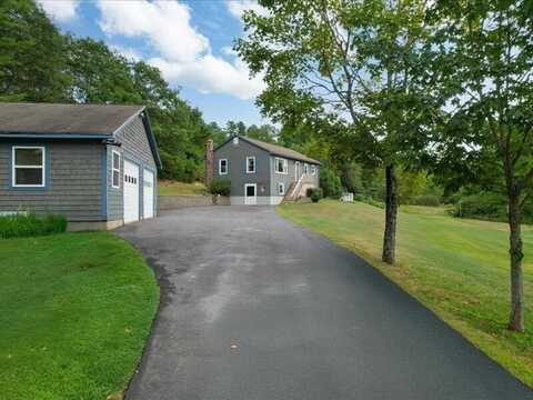 415 Ridge Road, Bath, ME 04530