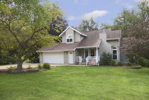 2520 Champlain Street, Ottawa, IL 61350