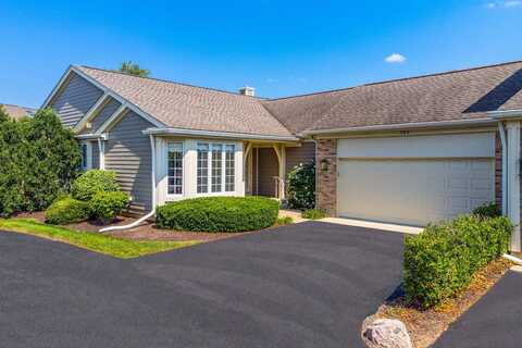 122 Kilchurn Lane, Inverness, IL 60067