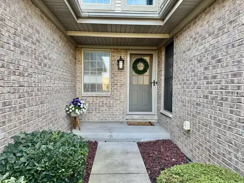 40 Corinth Drive, Tinley Park, IL 60477
