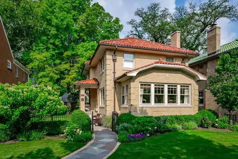 1025 Linden Avenue, Oak Park, IL 60302