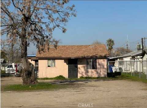 2390 S Walnut Avenue, Fresno, CA 93706