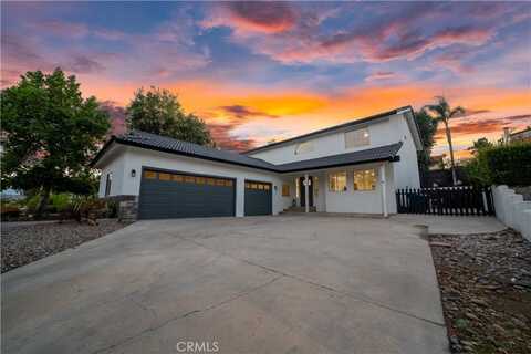 29707 Yellow Gold Drive, Canyon Lake, CA 92587