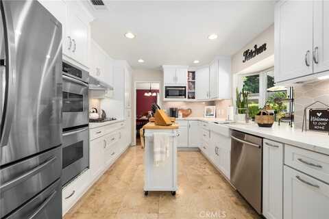 5015 E Lakeside Avenue, Orange, CA 92867
