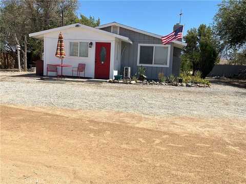11033 Chipmunk Road, Apple Valley, CA 92308