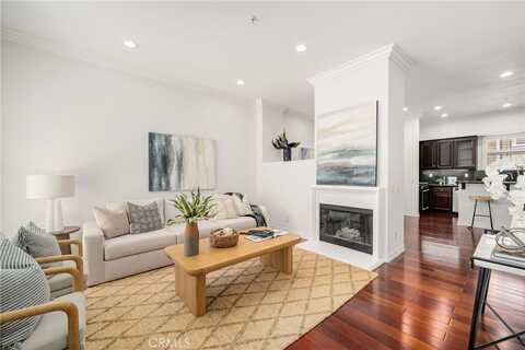 3411 S Main Street, Santa Ana, CA 92707