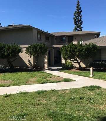 124 Stratford Circle, Placentia, CA 92870