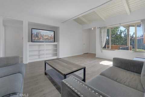 13722 Red Hill Avenue, Tustin, CA 92780