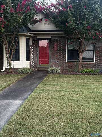337 Autumn Lane SW, Decatur, AL 35601
