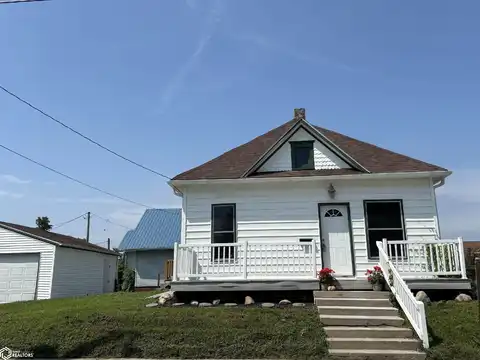 12 N 12Th Street, Marshalltown, IA 50158