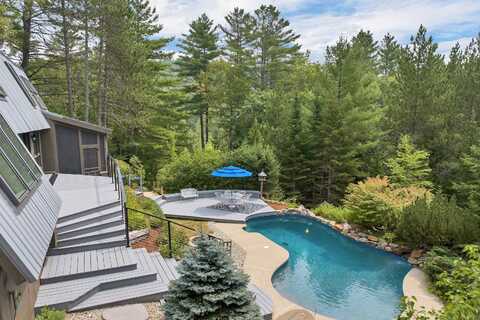 729 Olde Farm Road, Grantham, NH 03753