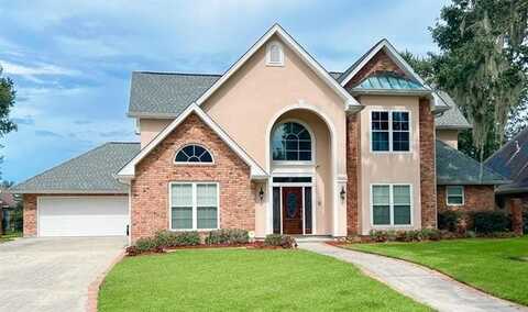 31 OAK ALLEY Boulevard, Marrero, LA 70072