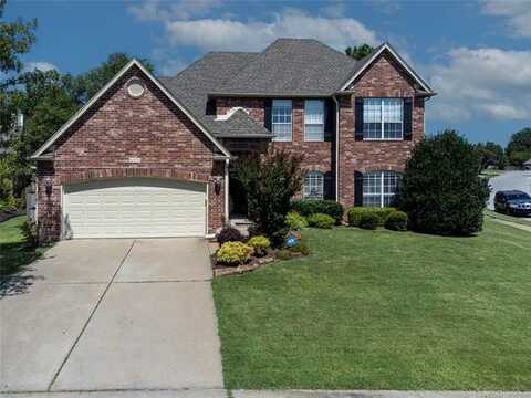 4400 W Freeport Circle, Broken Arrow, OK 74012