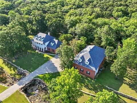 6490 Lindsay Drive, Sapulpa, OK 74066