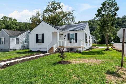 327 CLEMENT Street, Radford, VA 24141
