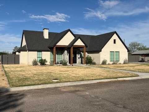 740 N C Ave, Kermit, TX 79745