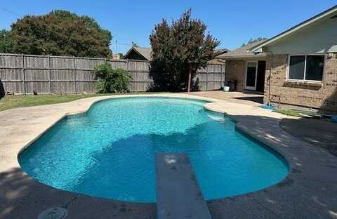 431 Malden Drive, Richardson, TX 75080