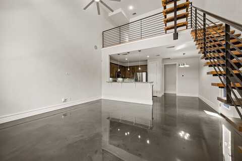 5014 Pershing Avenue, Fort Worth, TX 76107