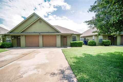 1026 W Coffin Street, Denison, TX 75020