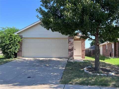 8911 Valley River Drive, Fort Worth, TX 76244
