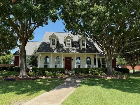 425 Chippendale Drive, Heath, TX 75032
