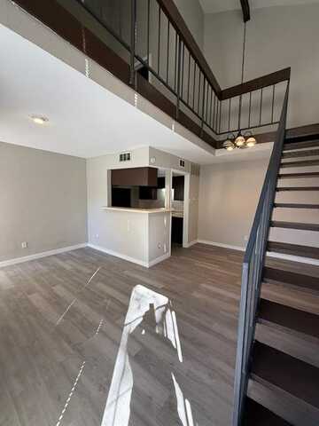 7152 Fair Oaks Avenue, Dallas, TX 75231