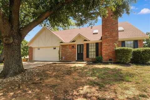 5300 Oak Brook Road, Arlington, TX 76016