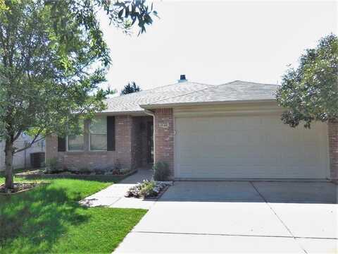 5721 Thoroughbred Trail, Denton, TX 76210