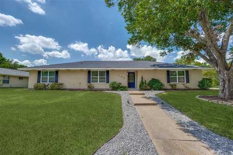 709 Westbrook Drive, Plano, TX 75075