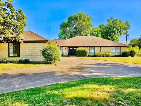 322 E Tripp Road, Sunnyvale, TX 75182