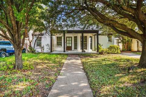 2701 Benbrook Boulevard, Fort Worth, TX 76109