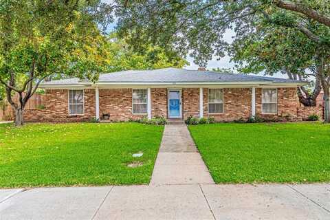 757 Knollridge Drive, Lewisville, TX 75077