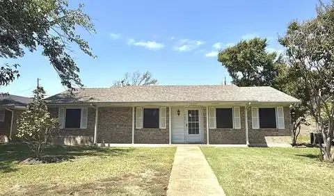 705 S 4th Street, Midlothian, TX 76065