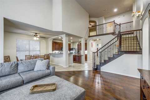 8037 Cedar Lake Lane, Fort Worth, TX 76123
