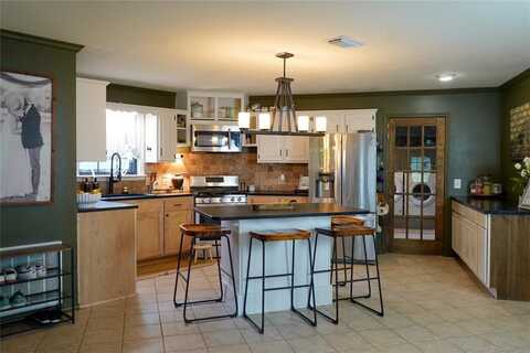 491 32505 Road, Paris, TX 75460