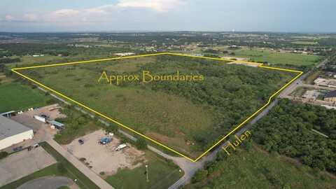 1565 SW Hulen Street, Burleson, TX 76028